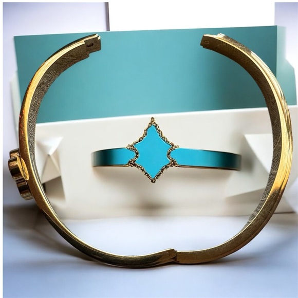 Gold and Teal Blue Clover Bangle - Picture 2 of 2